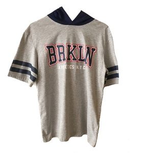 H&M BOY'S SHORT SLEEVE HOODIE SIZE 12-14 YEARS